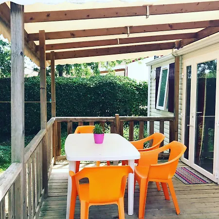 Chalet Le Castagné Résidence De Naréoux