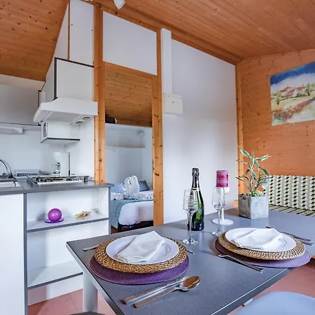 Le Castagné Résidence De Naréoux